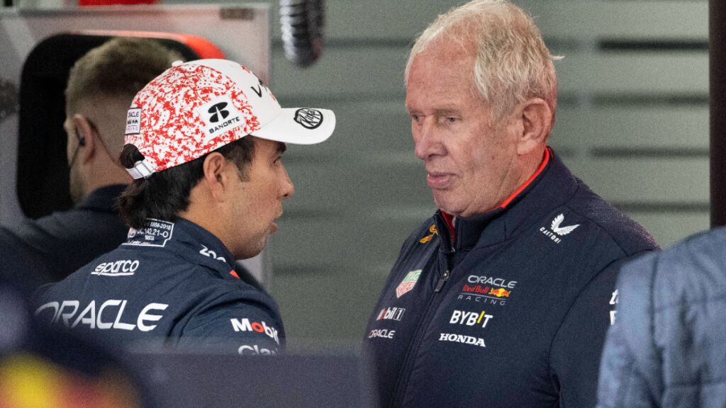  Helmut Marko y Checo Pérez.