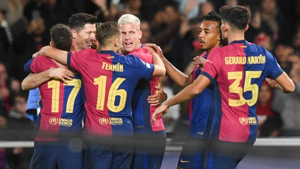 Los jugadores del Barcelona celebran un gol (foto: EFE).