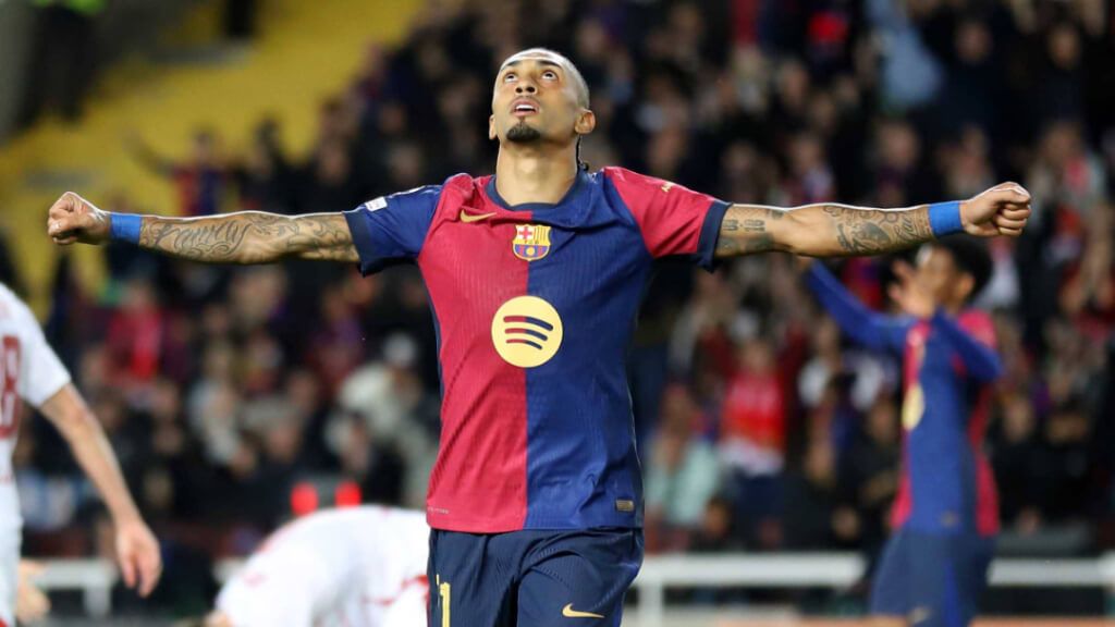  Raphinha en un partido con el FC Barcelona. (Fuente: Cordon Press)