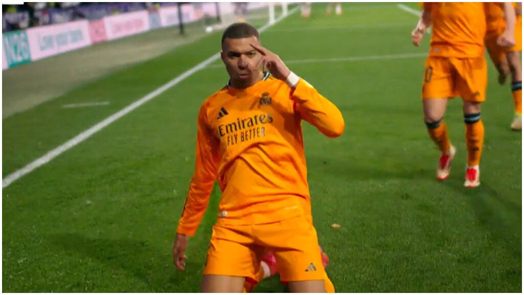 Kylian Mbappé celebra su gol frente al Valladolid.