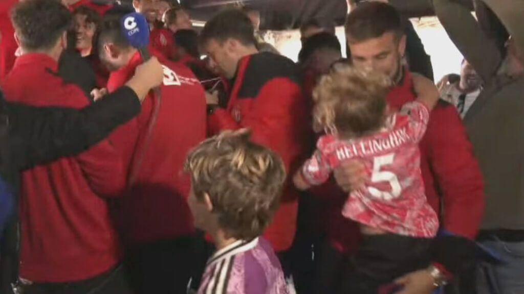  La fiesta de la Deportiva Minera cuando les toca el Real Madrid en el sorteo de Copa del Rey (RFEF)