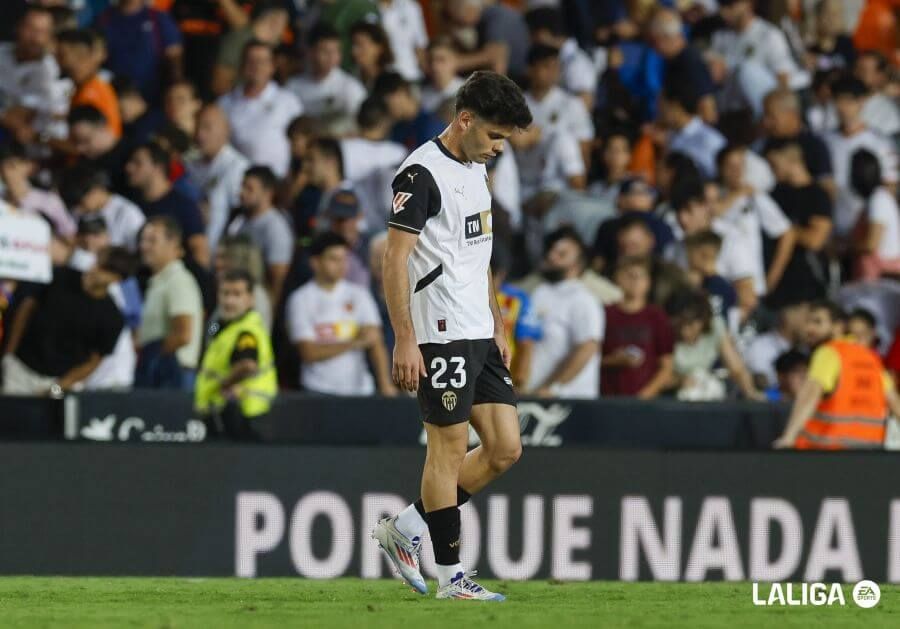 Fran Pérez, ante el CA Osasuna.