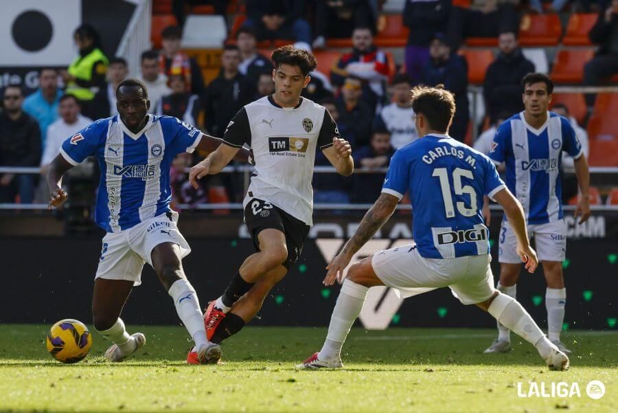  Fran Pérez, ante el Deportivo Alavés.
