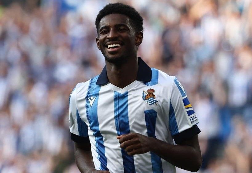 'Momo' Cho celebra su gol al Sevilla en el último partido de la temporada 22-23.