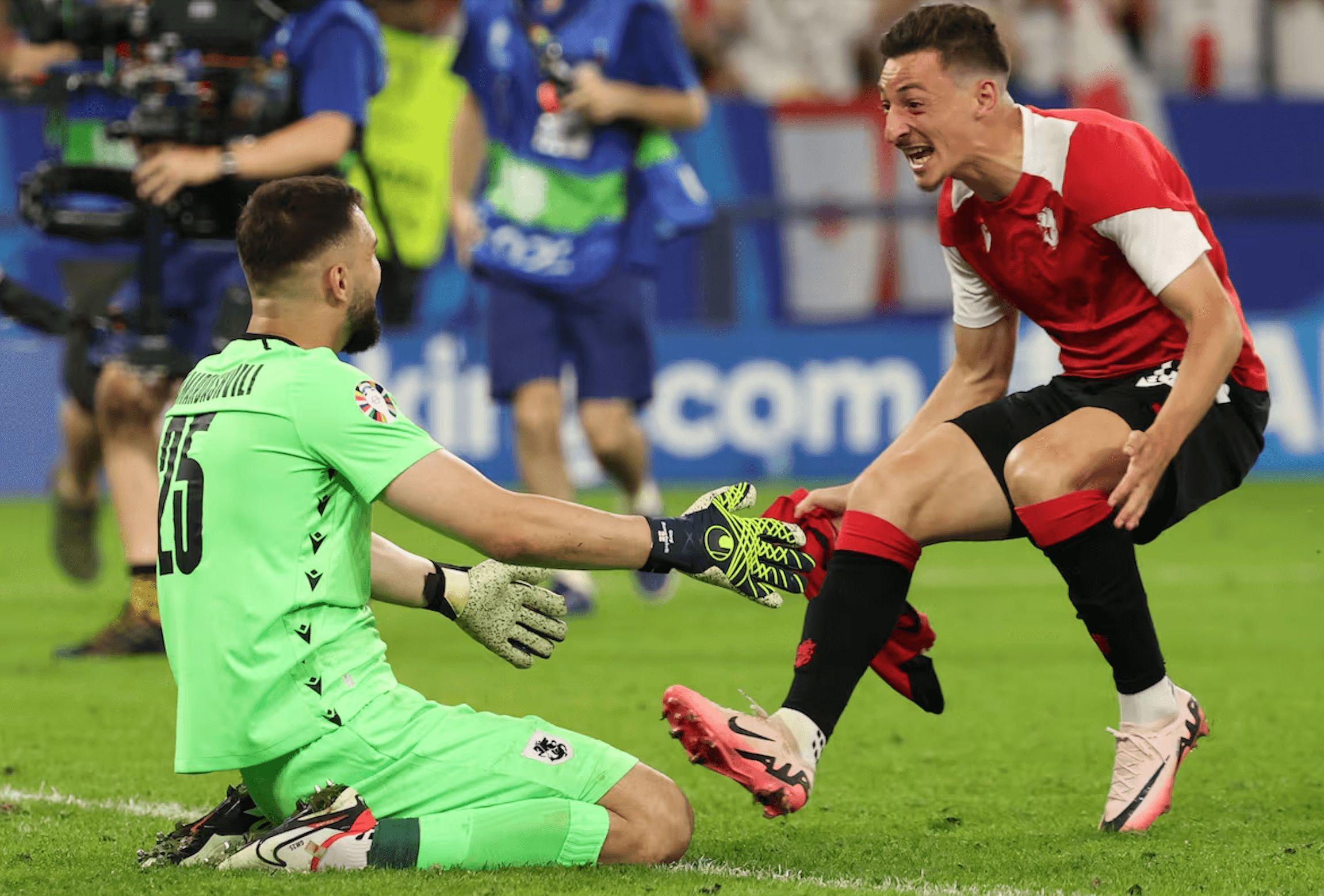 Giorgi Mamardashvili, mejor portero de la Eurocopa