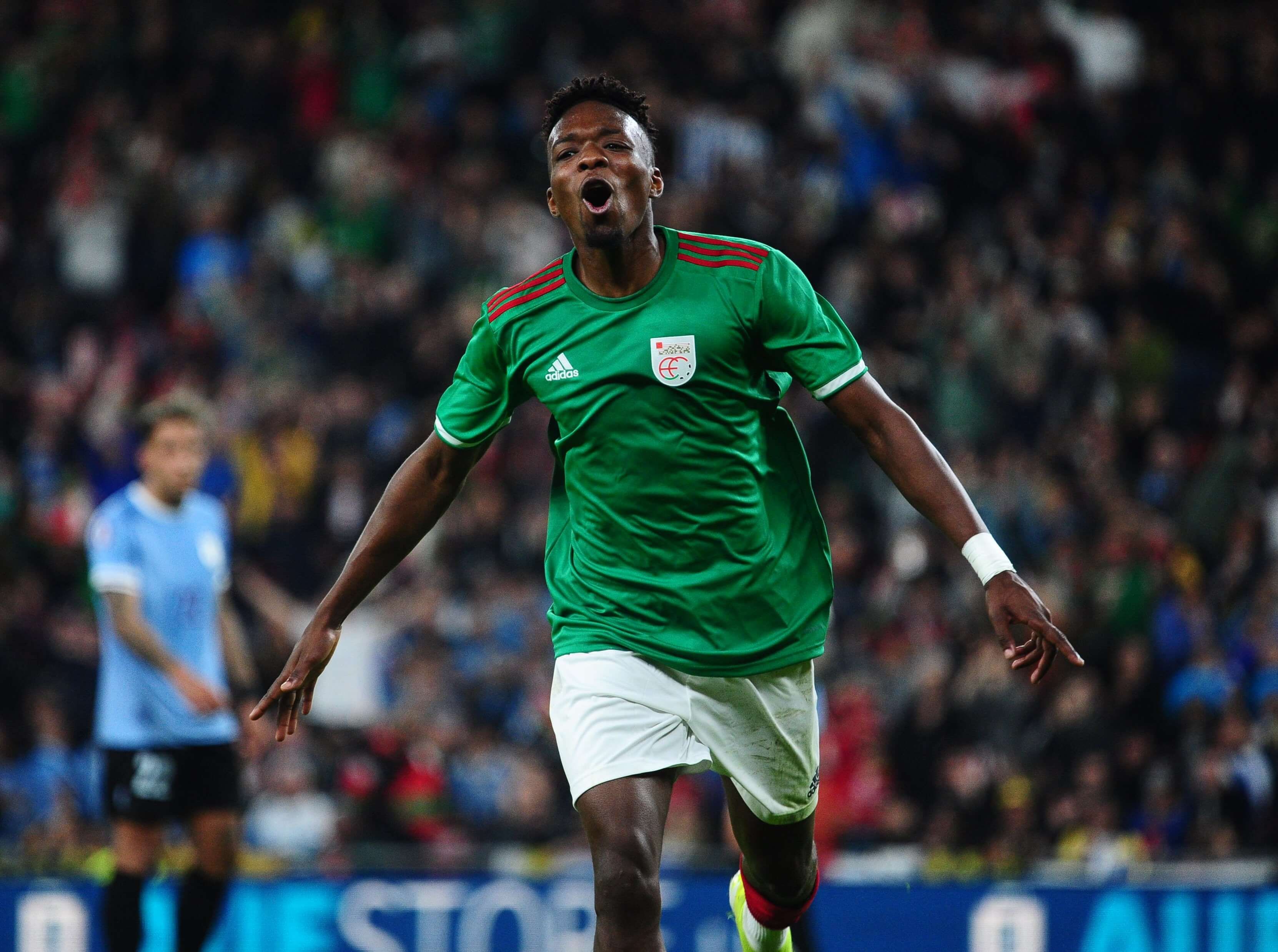  Álvaro Djaló festeja su primer gol en San Mamés.