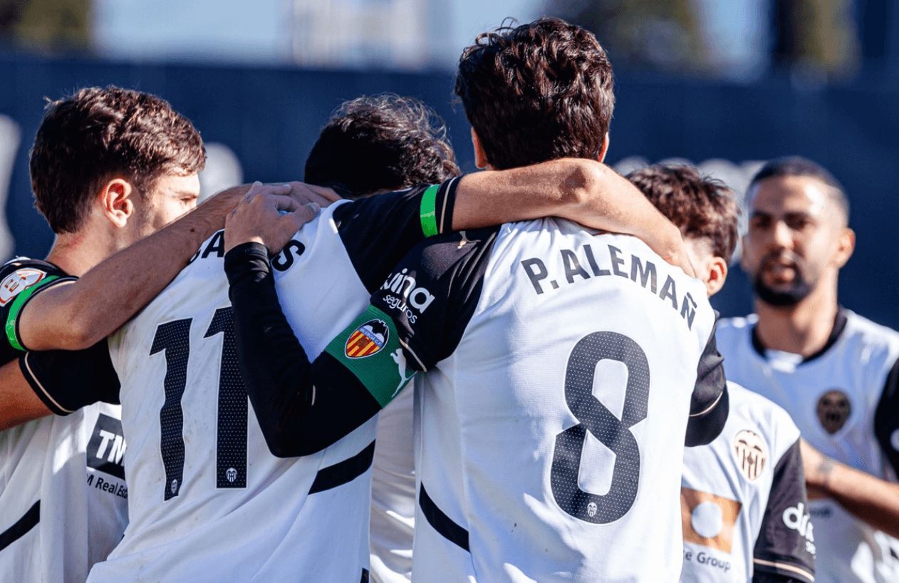 Gol de Mario Domínguez al RCD Mallorca 'B'.