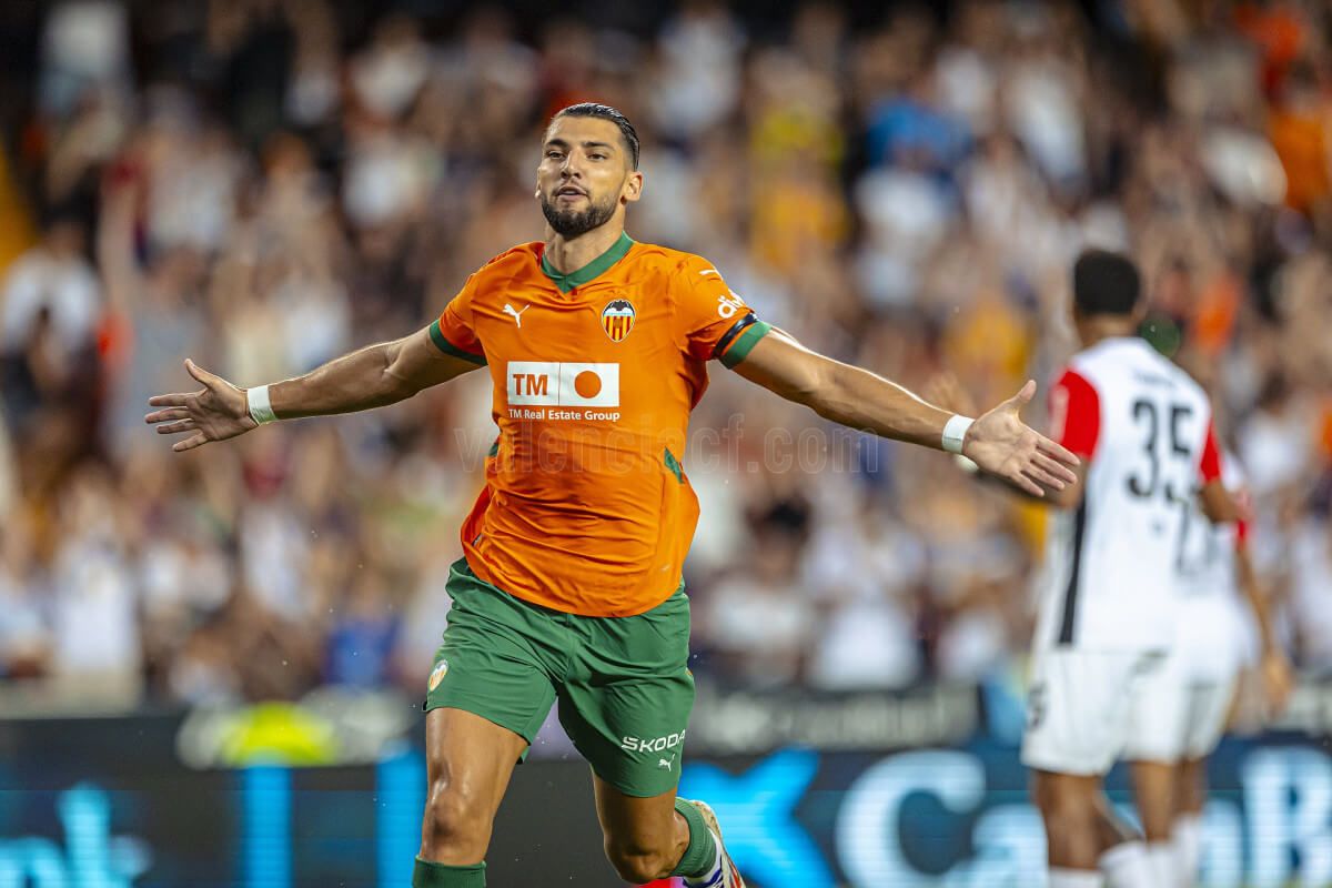  Gol de Rafa Mir en el Trofeo Naranja.