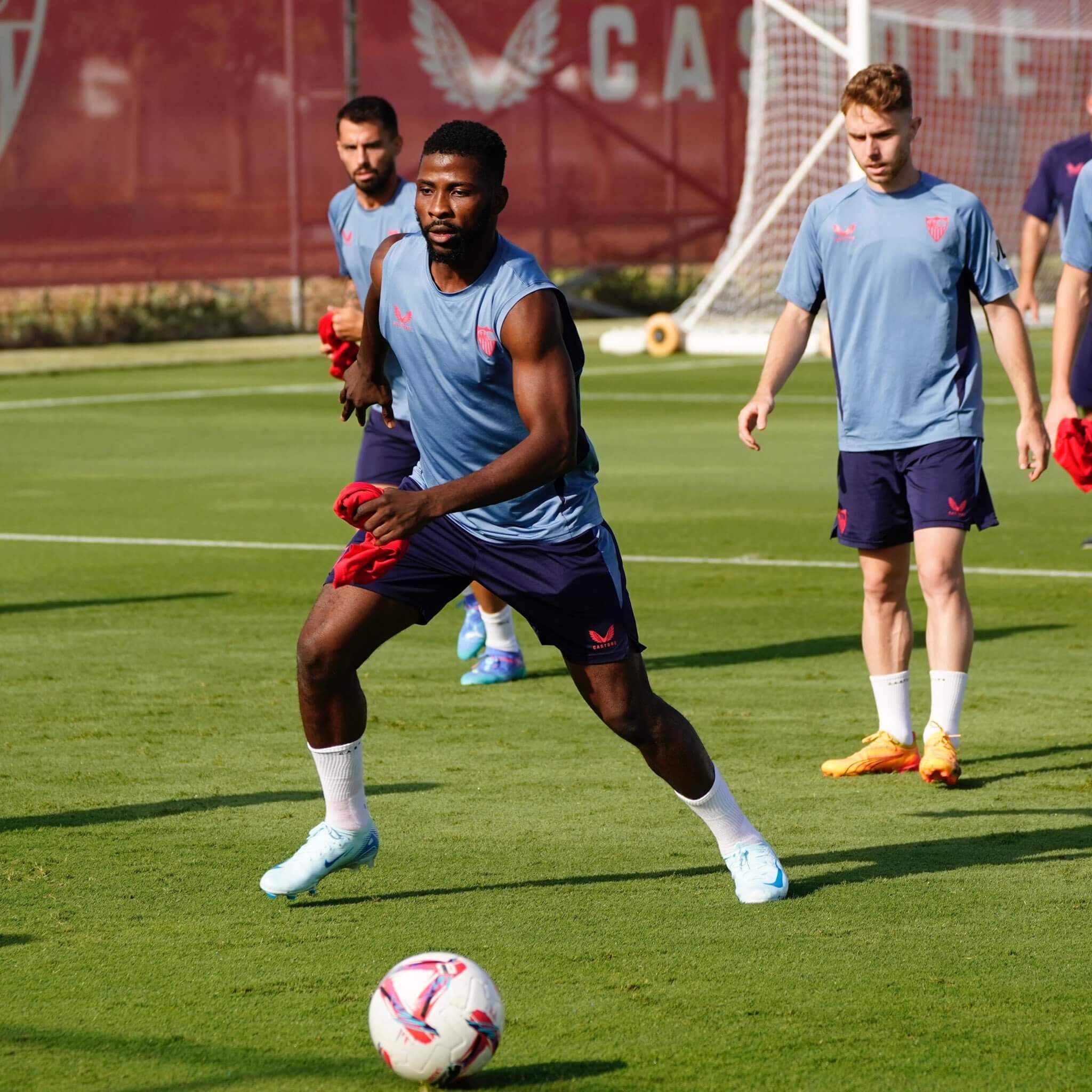  Kelechi Iheanacho en un entrenamiento.