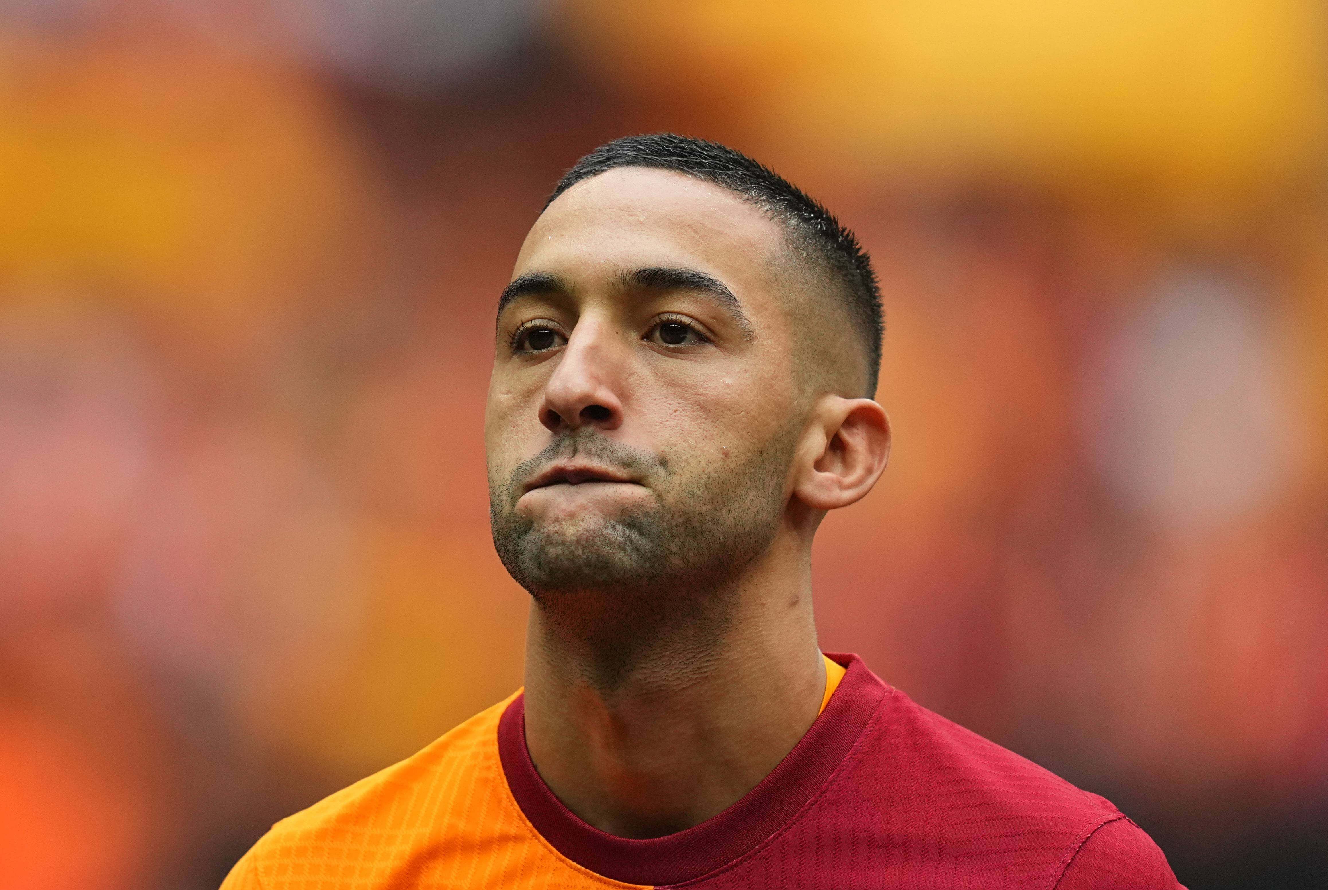 Hakim Ziyech, en un partido con el Galatasaray.
