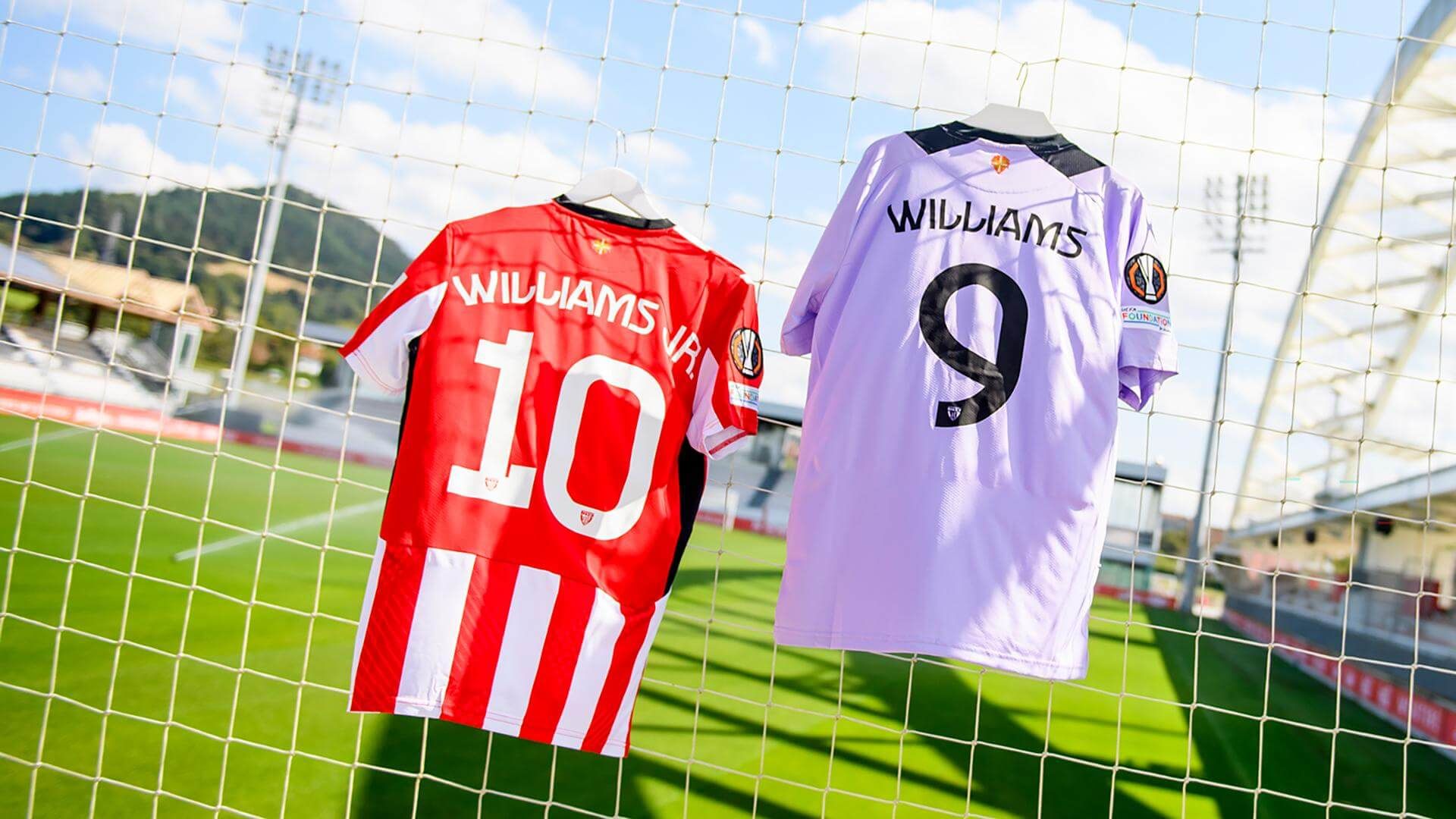  Las camisetas europeas de los hermanos Williams, en Lezama.