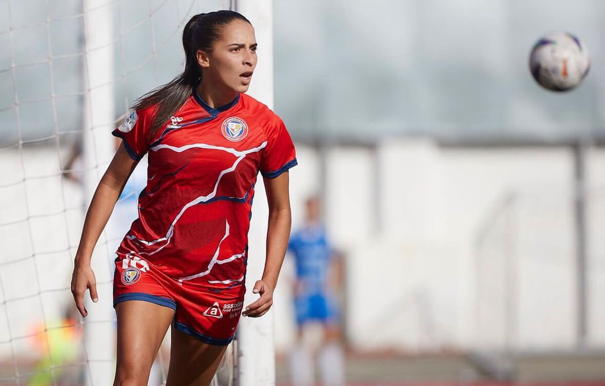  Anissa Lahmari ha militado la última temporada en el Levante Las Planas.