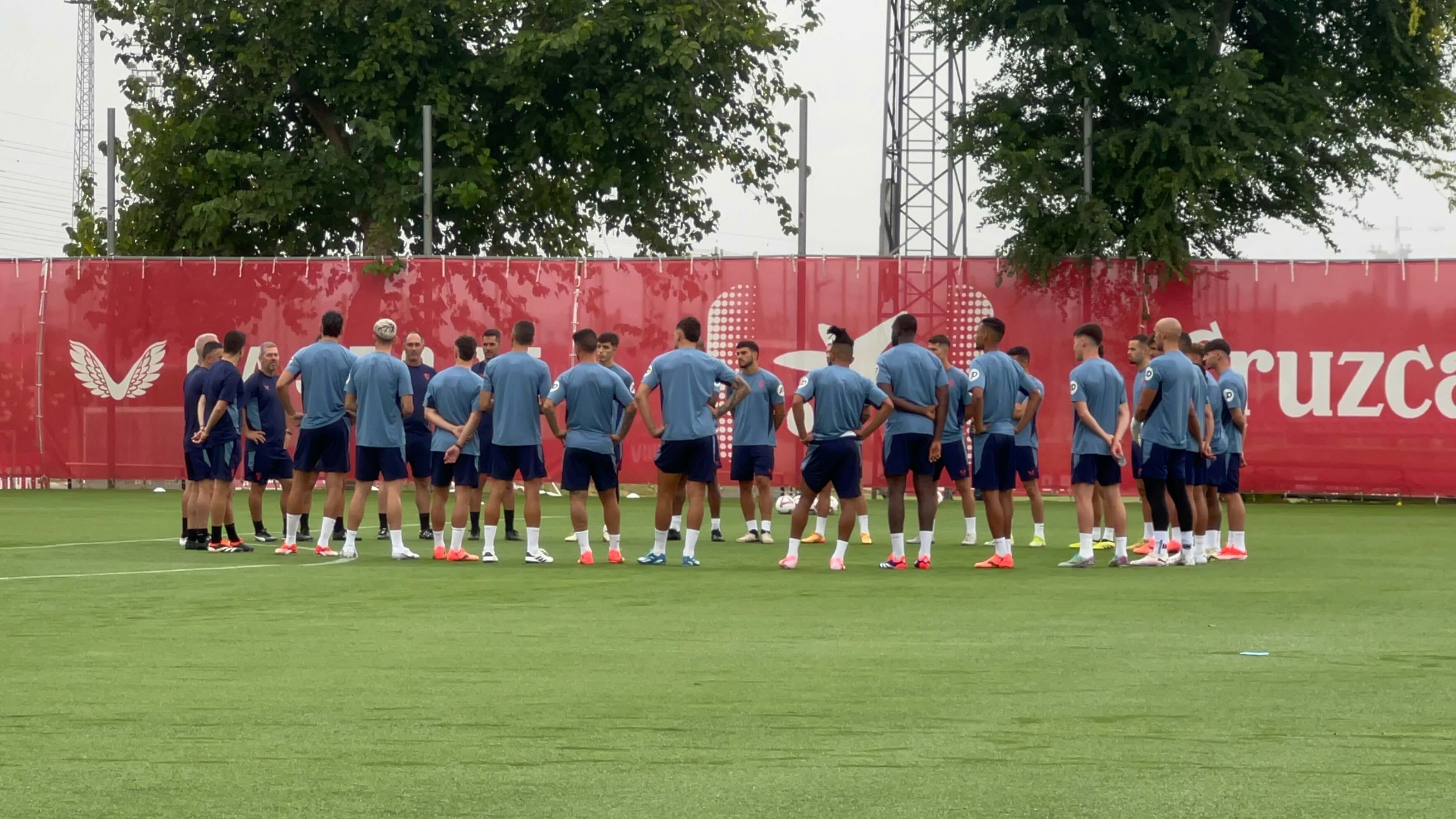 Imagen del primer entrenamiento del Sevilla en pretemporada.