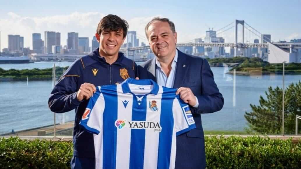 Jon Mikel Aramburu junto a Jokin Aperribay.