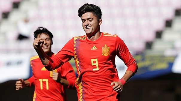 Jordi Escobar, con la sub 18 de España.