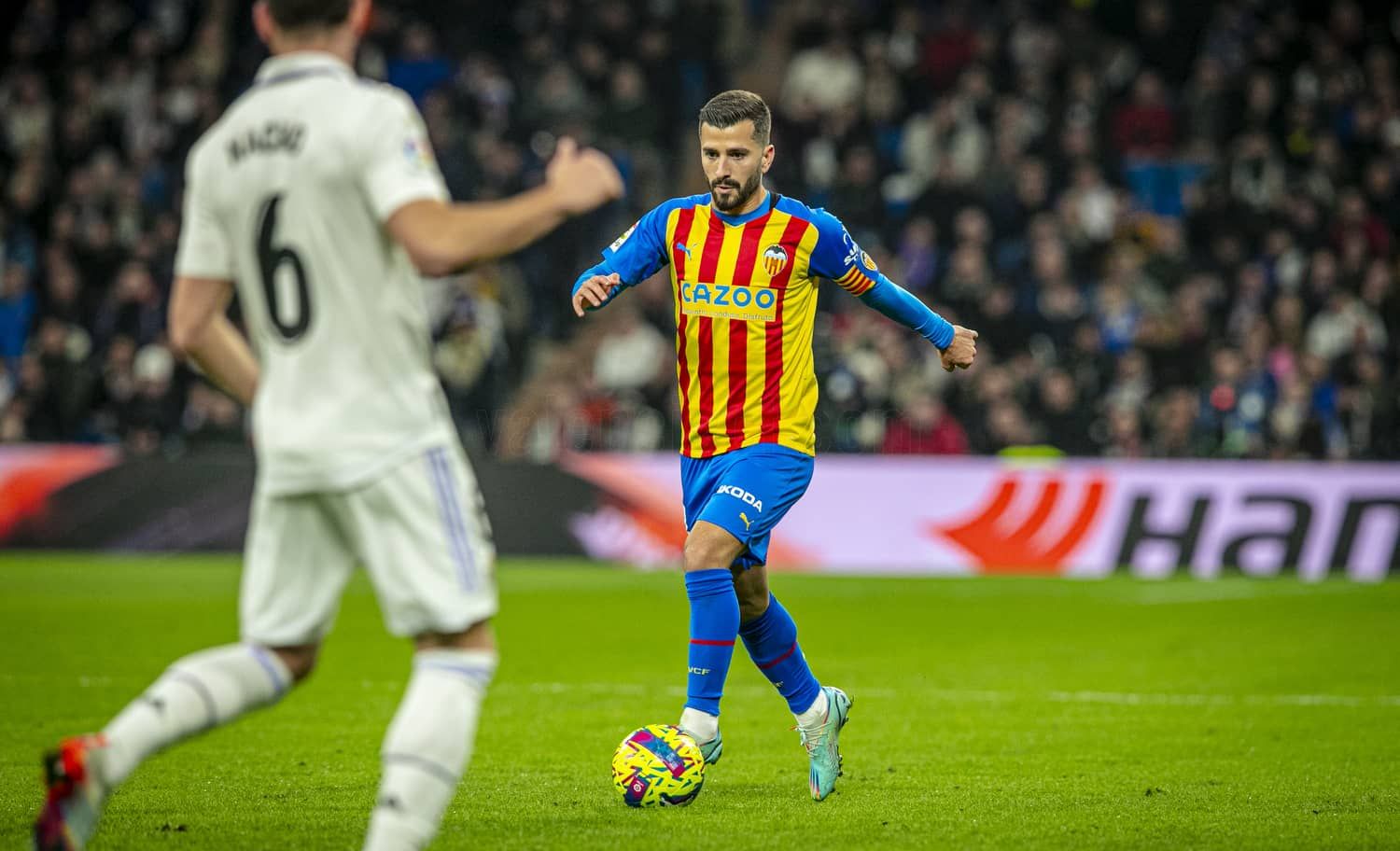  José Gayà, ante el Real Madrid.