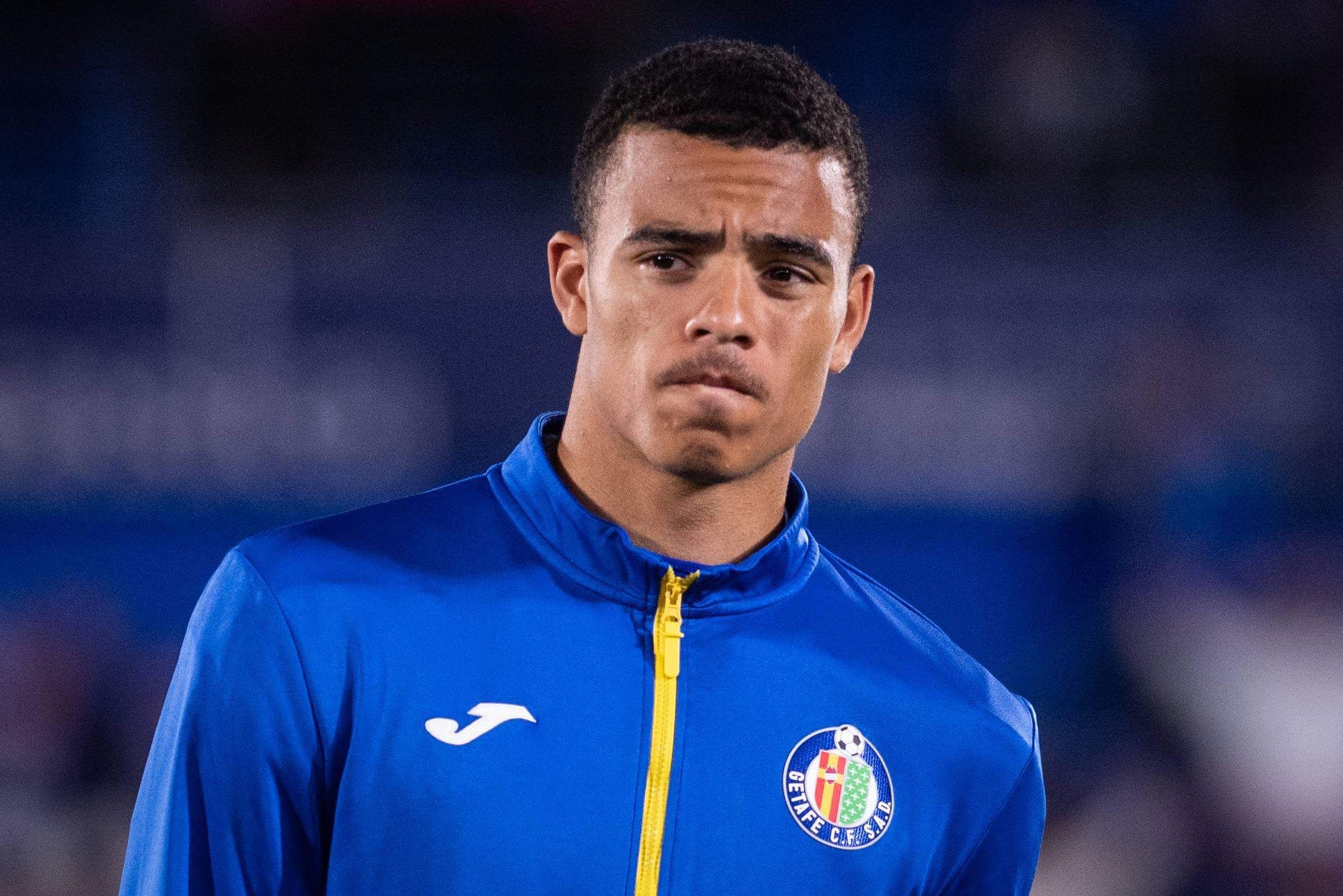 Mason Greenwood, antes de un partido.