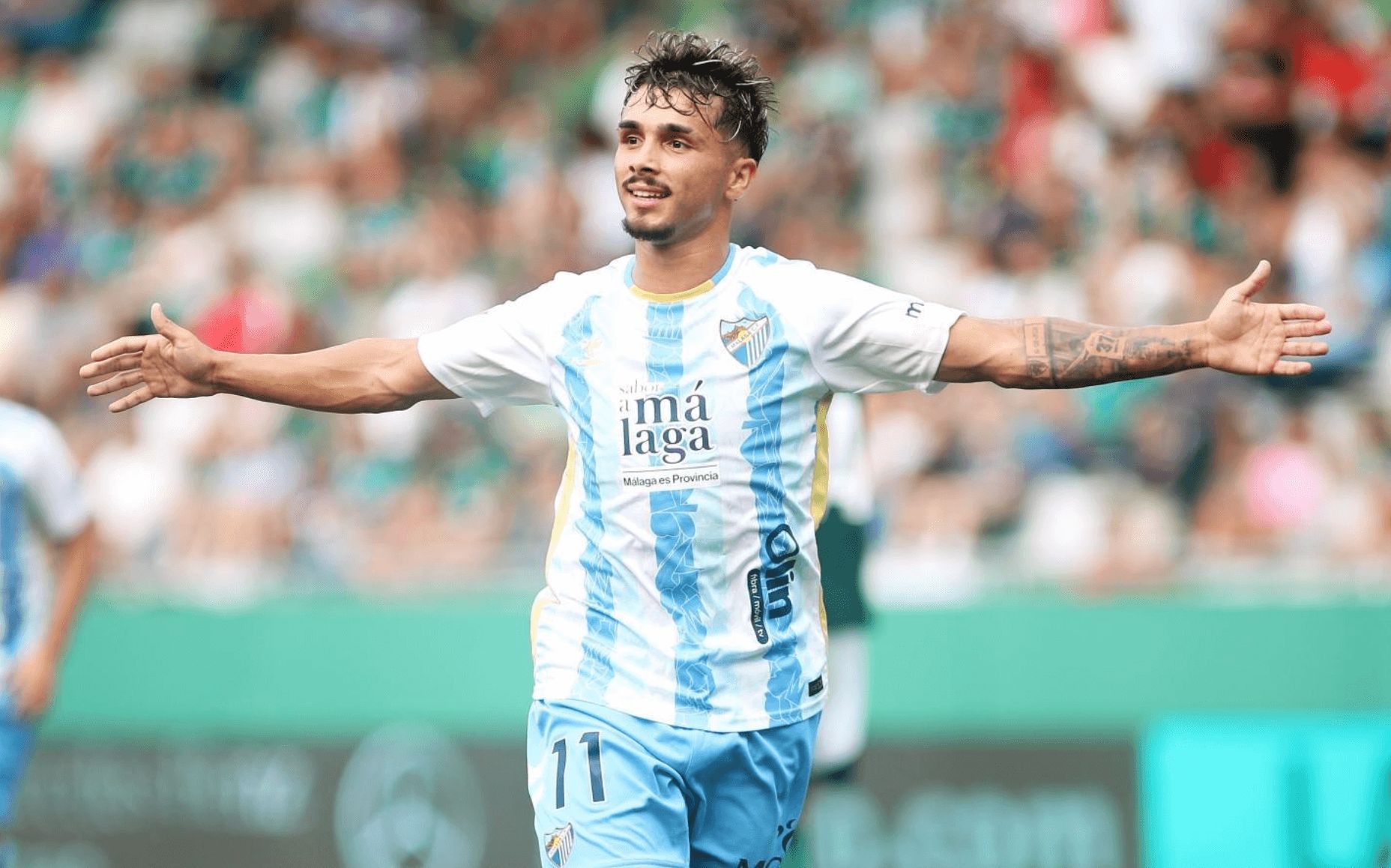  Kevin celebra su golazo en A Malata.