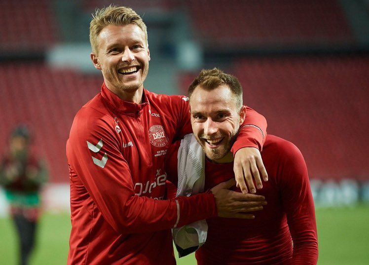  Kjaer y Eriksen durante un partido con Dinamarca.