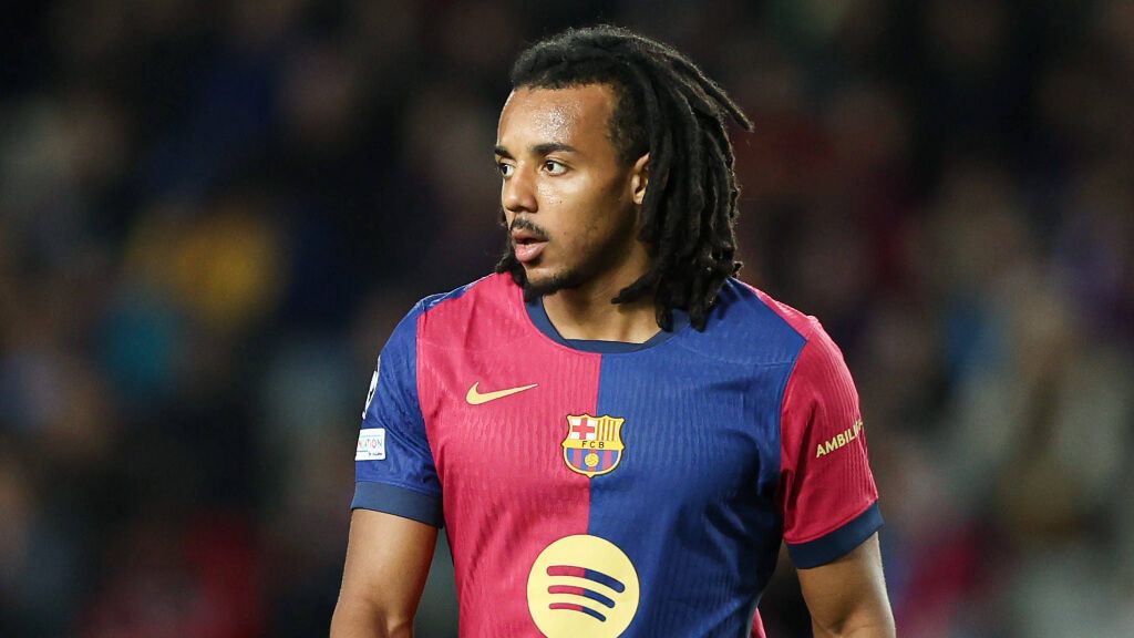  Jules Koundé durante un partido del FC Barcelona (Fuente: Cordon Press)