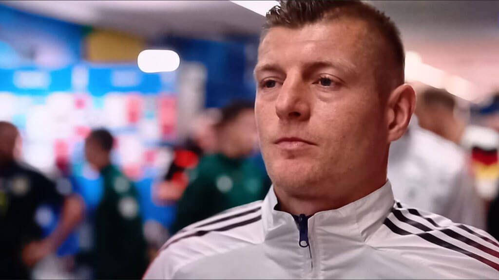  Toni Kroos ante el primer partido dela Eurocopa antes de retirarse (foto: captura de RTVE)