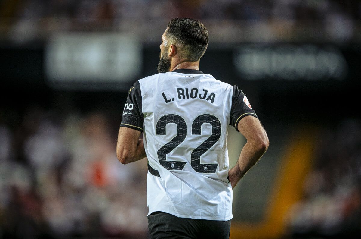 Luis Rioja, ante el CA Osasuna.