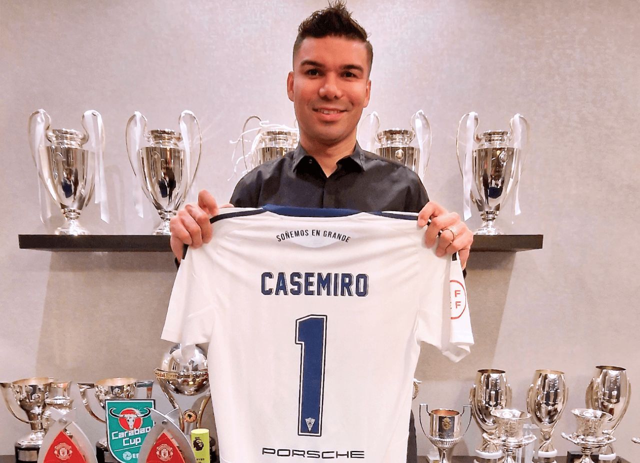  Casemiro se incorpora al proyecto del Marbella, que acaba de ascender a Primera RFEF.