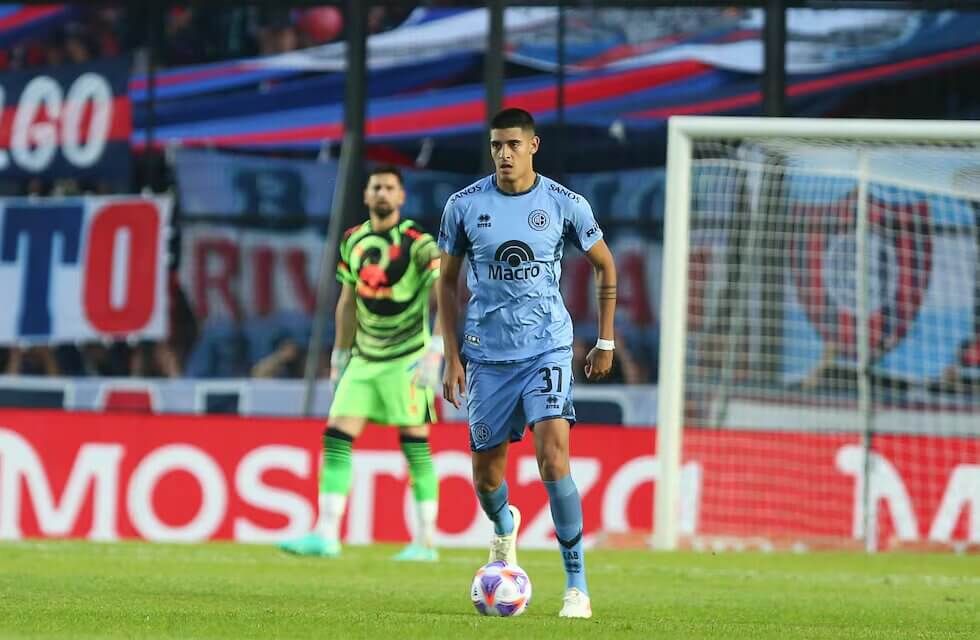  Mariano Troilo, con el CA Belgrano.