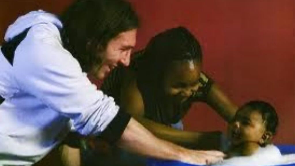 Messi y Lamine Yamal de bebé (Fuente: @hustle_hard_304)