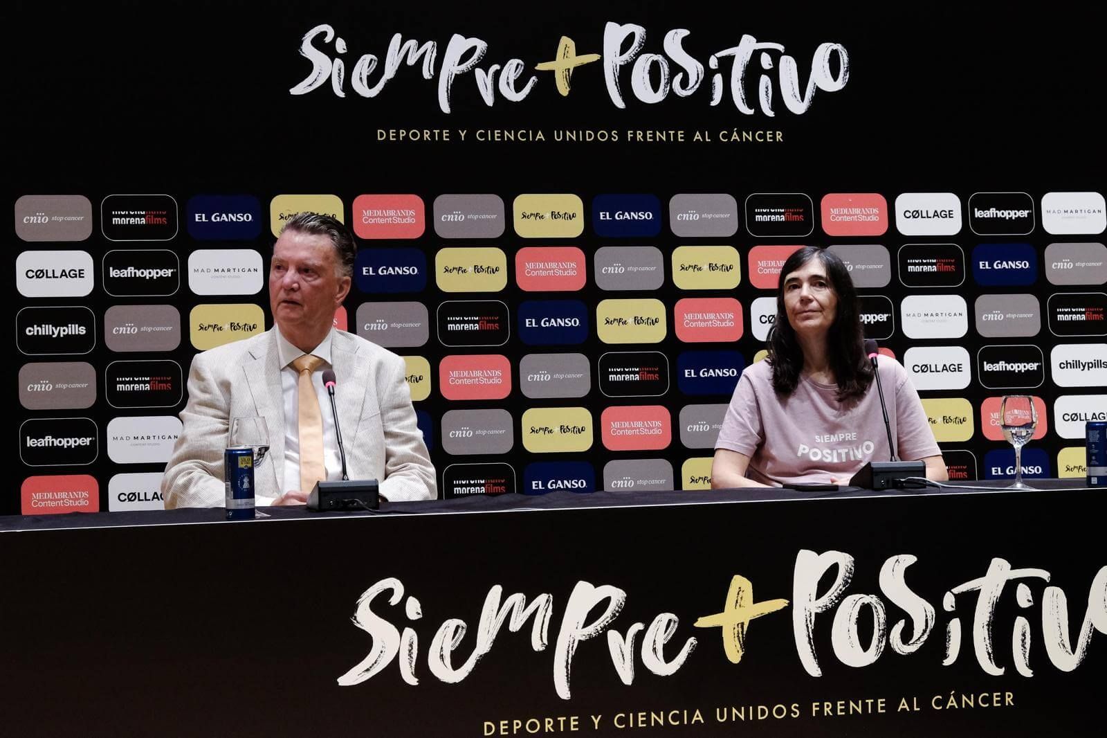  Van Gaal, en el acto de CNIO