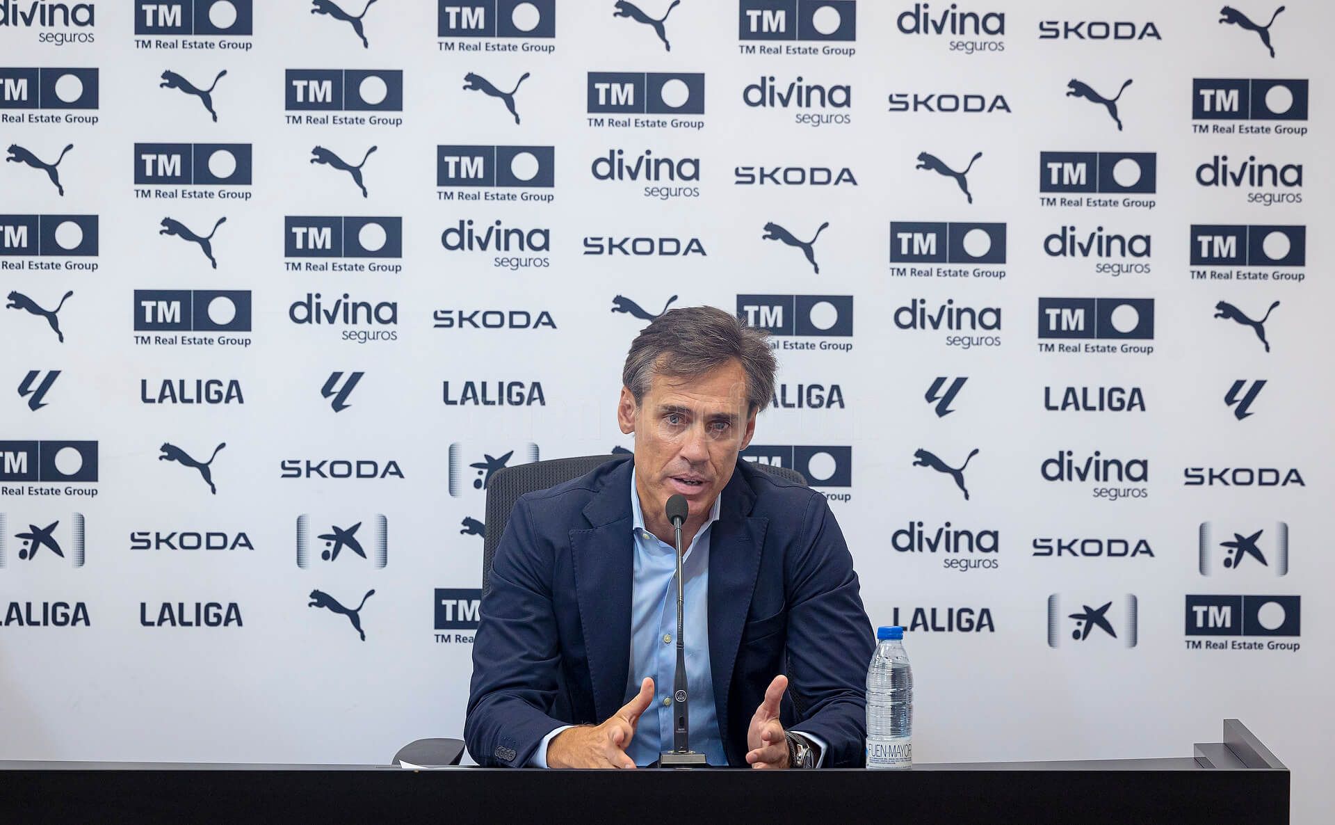 Miguel Ángel Corona, en rueda de prensa.