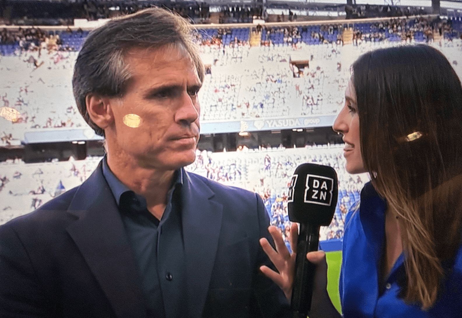  Miguel Ángel Corona habla en DAZN antes del Real Sociedad - Valencia CF sobre la lesión de Rafa Mir.