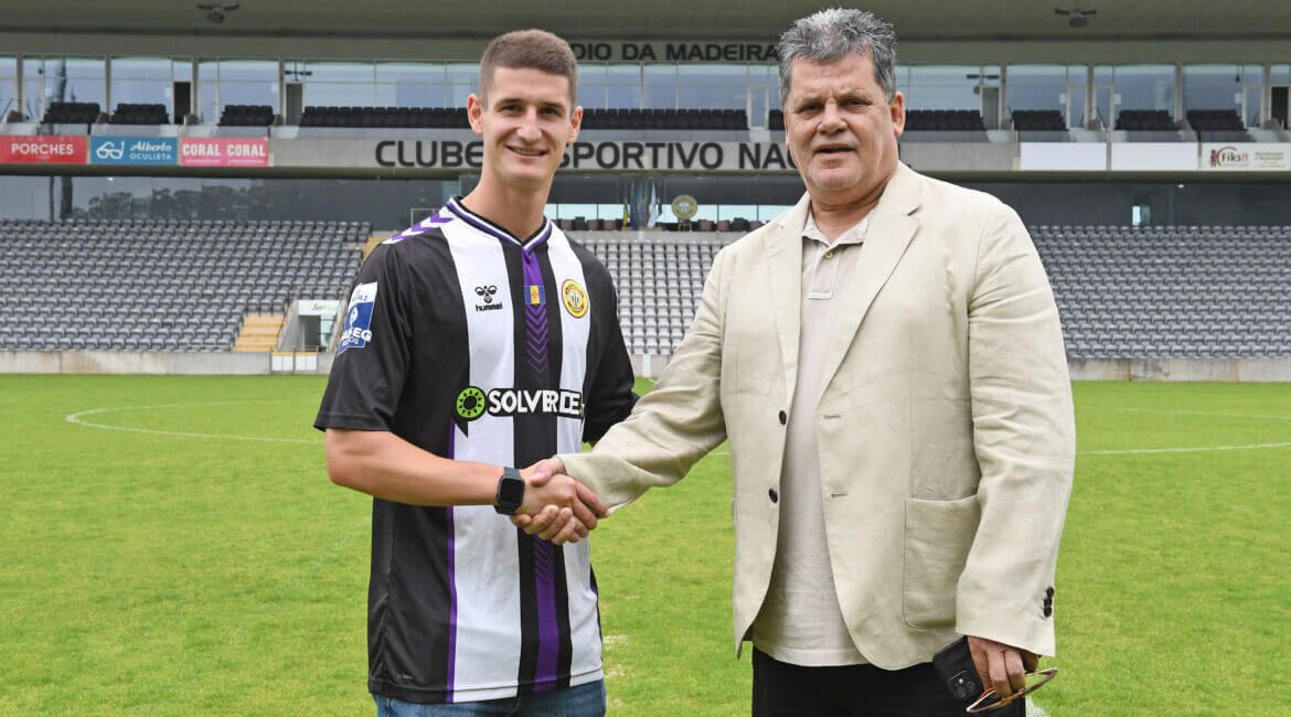  Miguel Baeza, nuevo jugador del Nacional de Madeira.