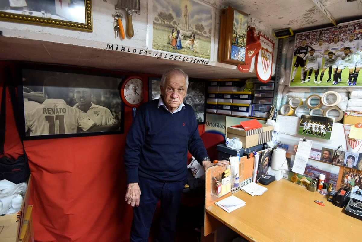  Paco el Carpintero, en su cortijo del Pizjuán