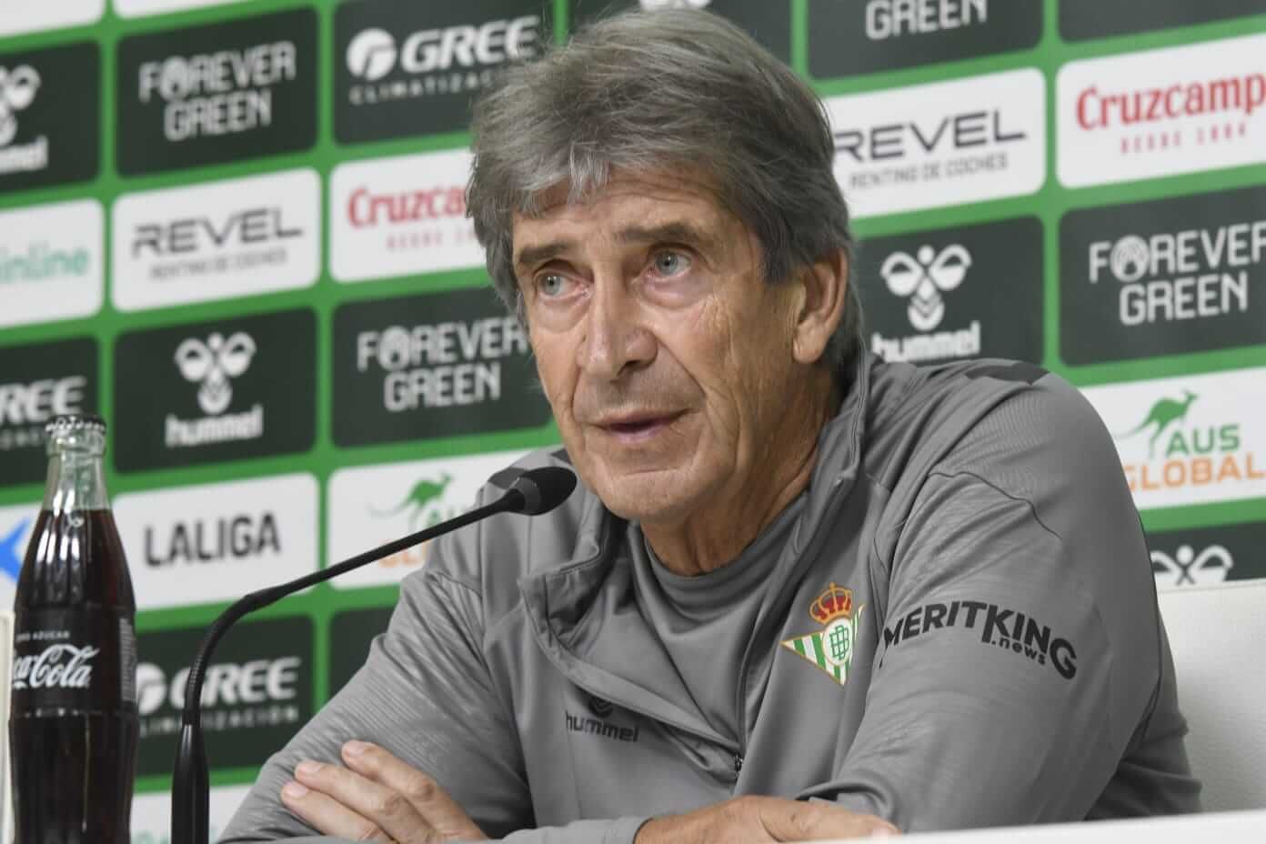  Pellegrini, en la sala de prensa de la Ciudad Deportiva