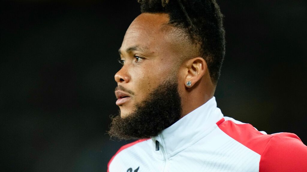 Ejuke, durante el calentamiento ante el Barça.