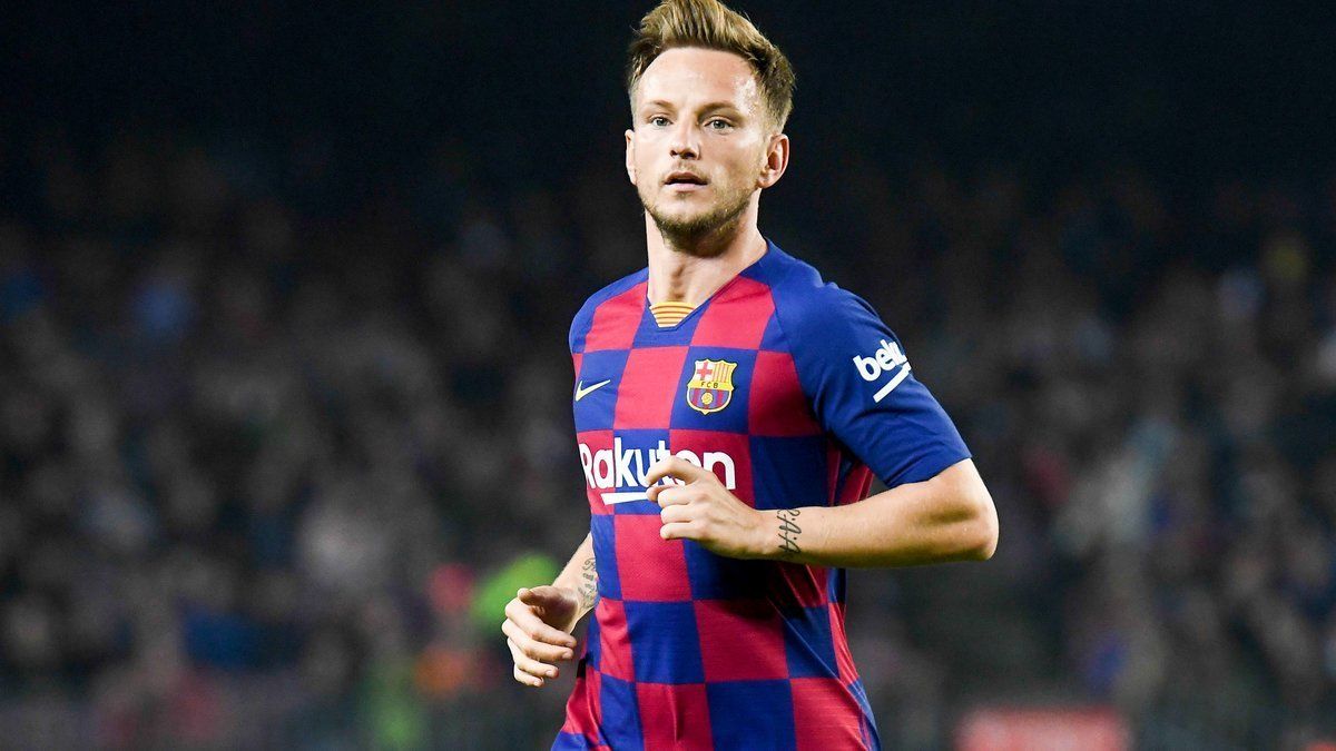 Rakitic, en un partido con el Barcelona.