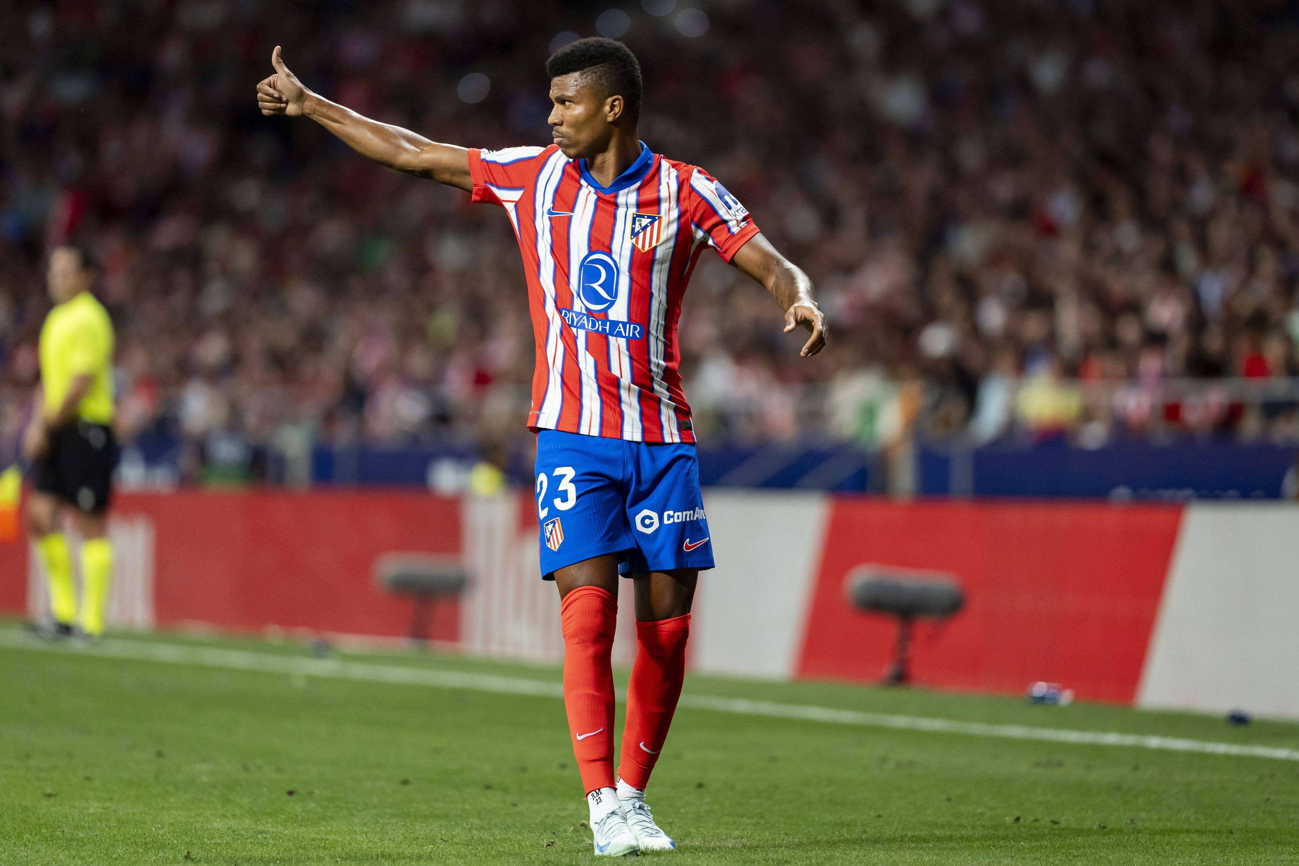  Reinildo Mandava, durante un partido del Atlético de Madrid.