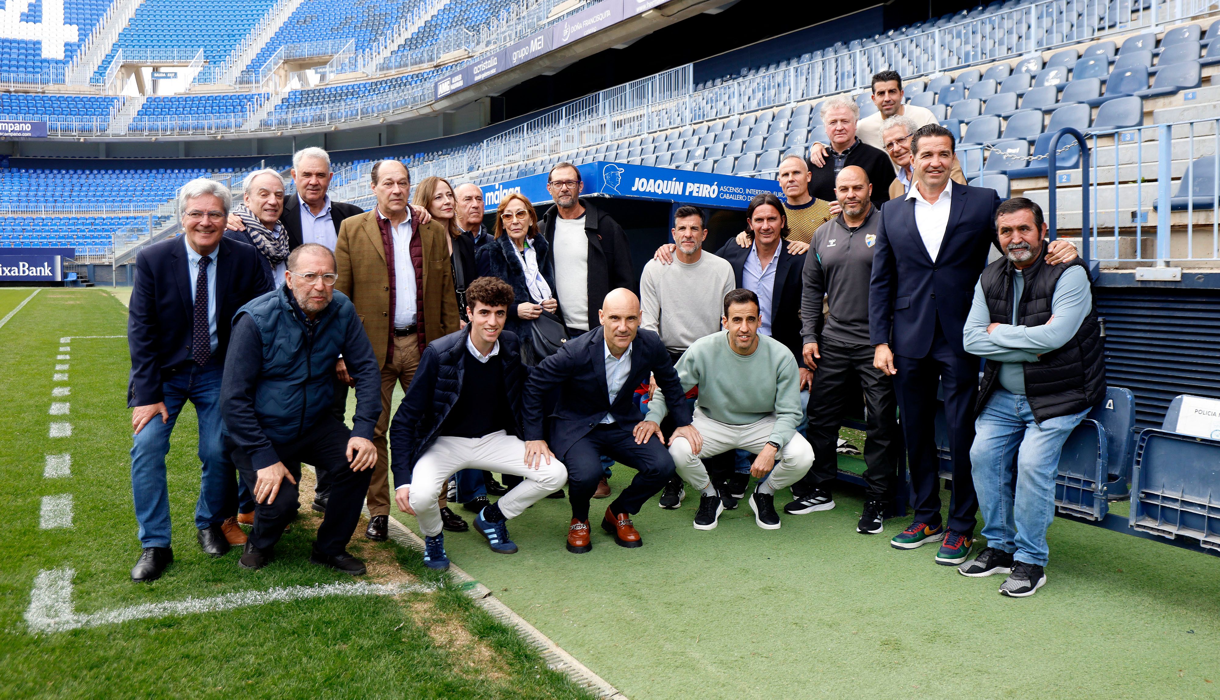  Reunión de familia, amigos y compañeros de Peiró en La Rosaleda por su 88 cumpleaños. (MCF)