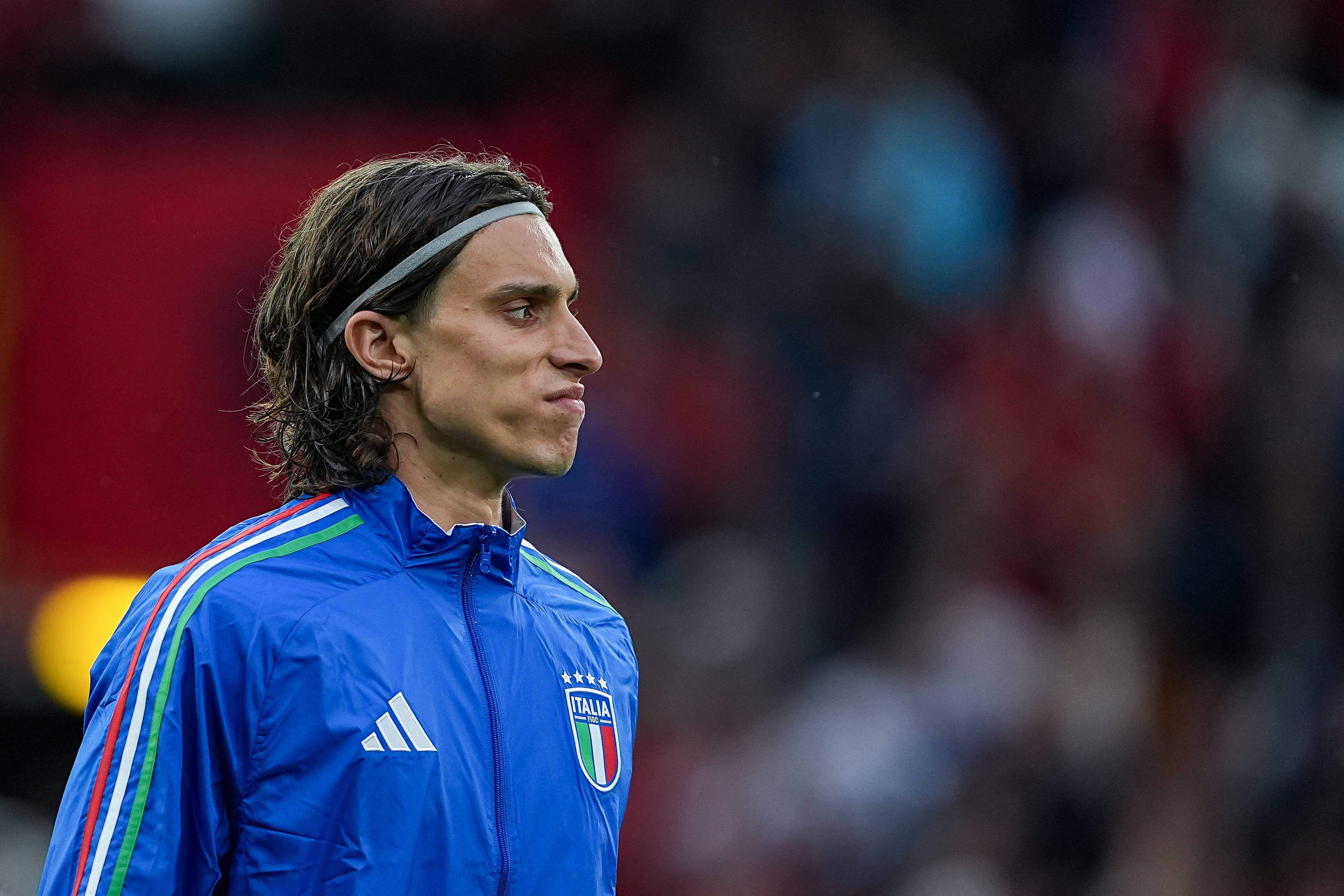  Riccardo Calafiori, antes de un partido con Italia en la Euro.