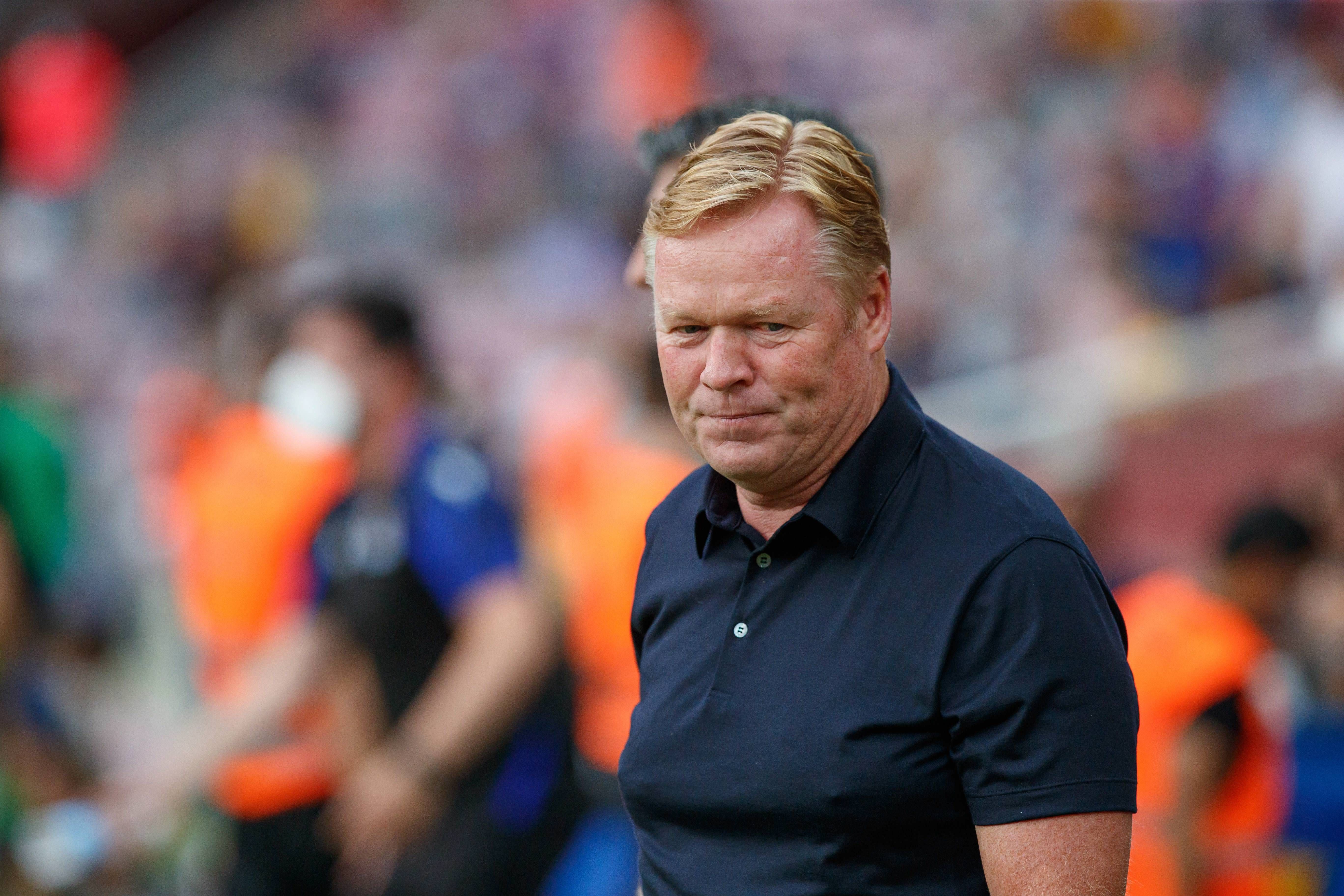  Ronald Koeman, en un partido del Barcelona.