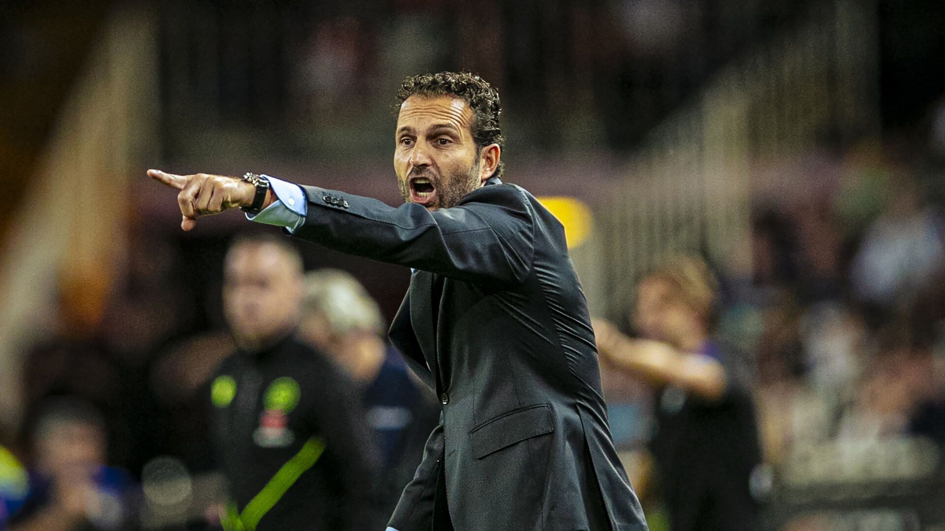 Rubén Baraja, ante el CA Osasuna.