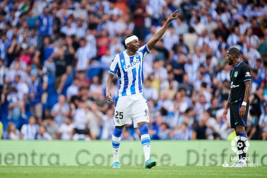 Sadiq, durante el Real Sociedad-Atlético.