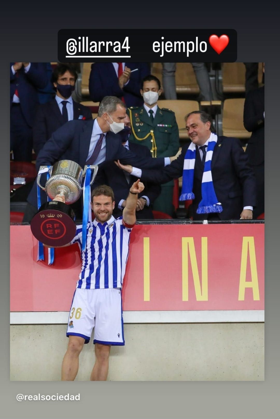  Sadiq Umar también se despidió de Illarramendi en redes sociales.