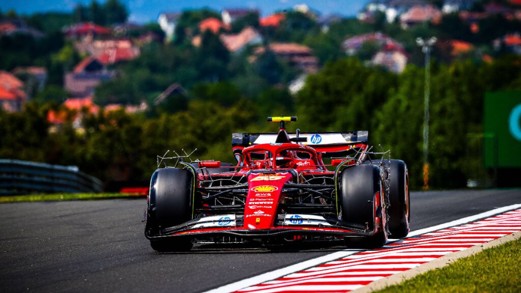 Carlos Sainz, en el Gran Premio de Hungría.