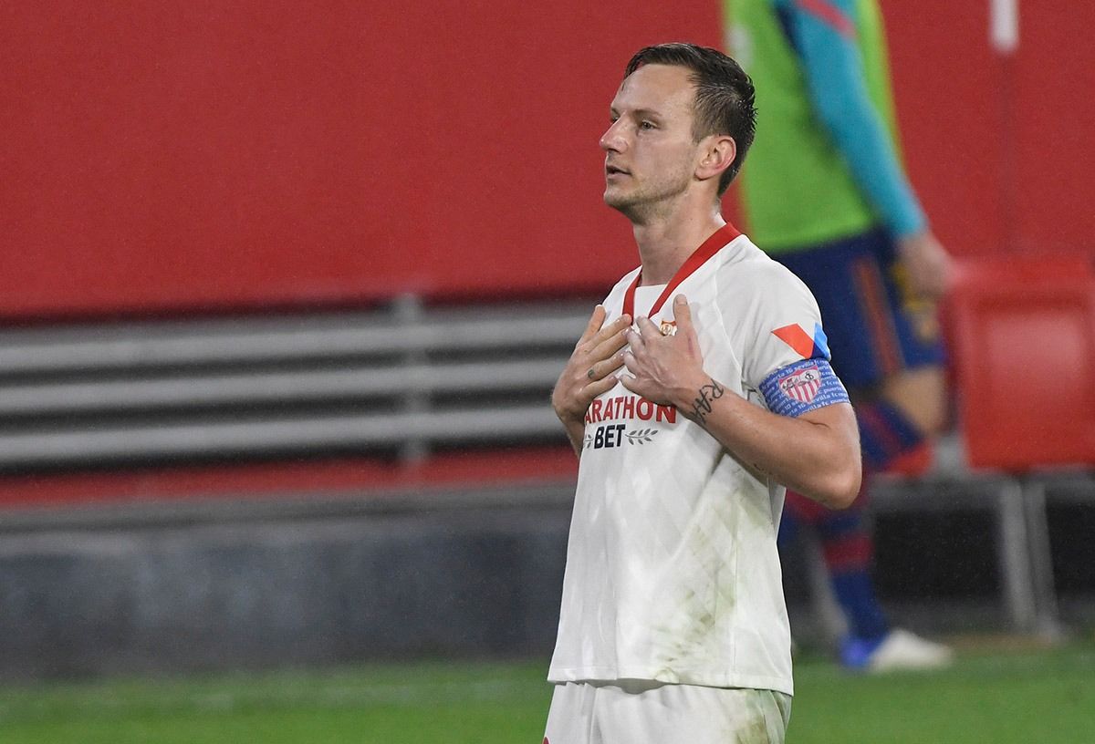  Rakitic celebra su gol al Barcelona.