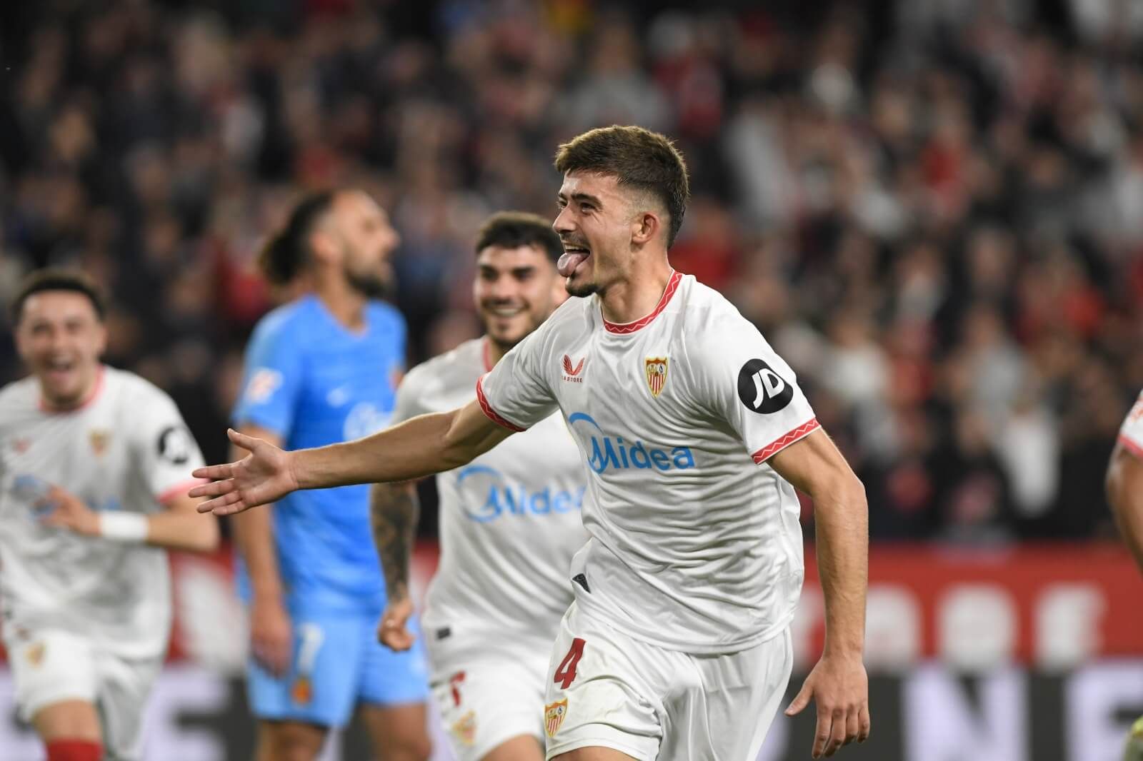 Kike Salas celebra su gol en el Sevilla-Mallorca.