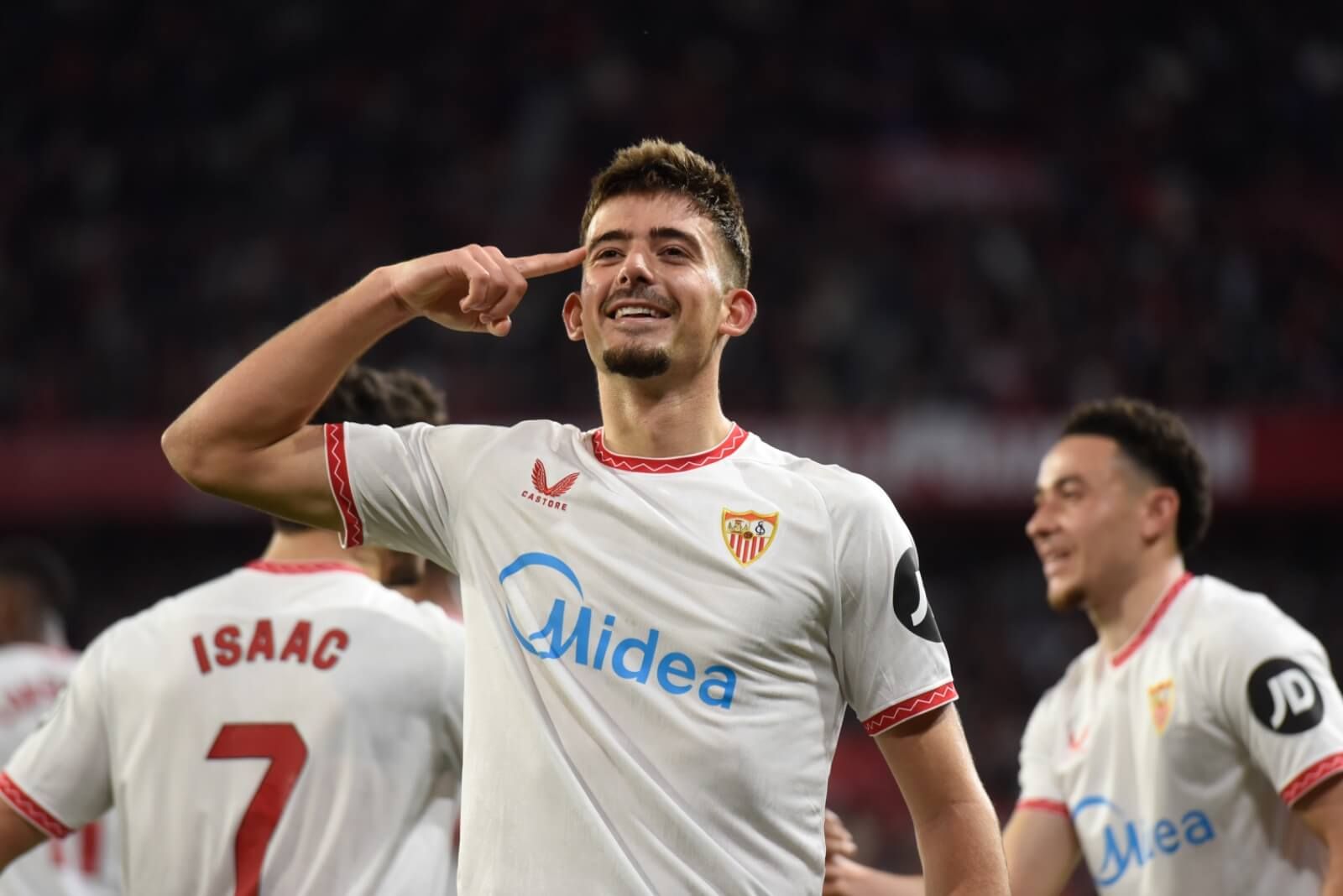 Kike Salas celebra su gol al Mallorca.