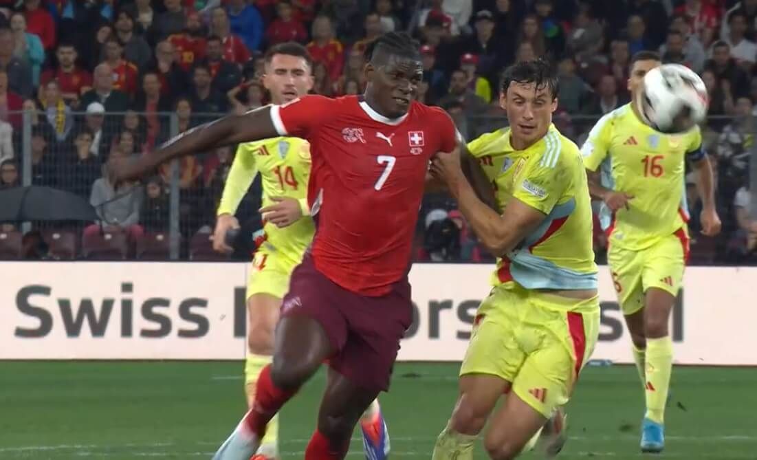  La falta de Le Normand que provocó su expulsión.