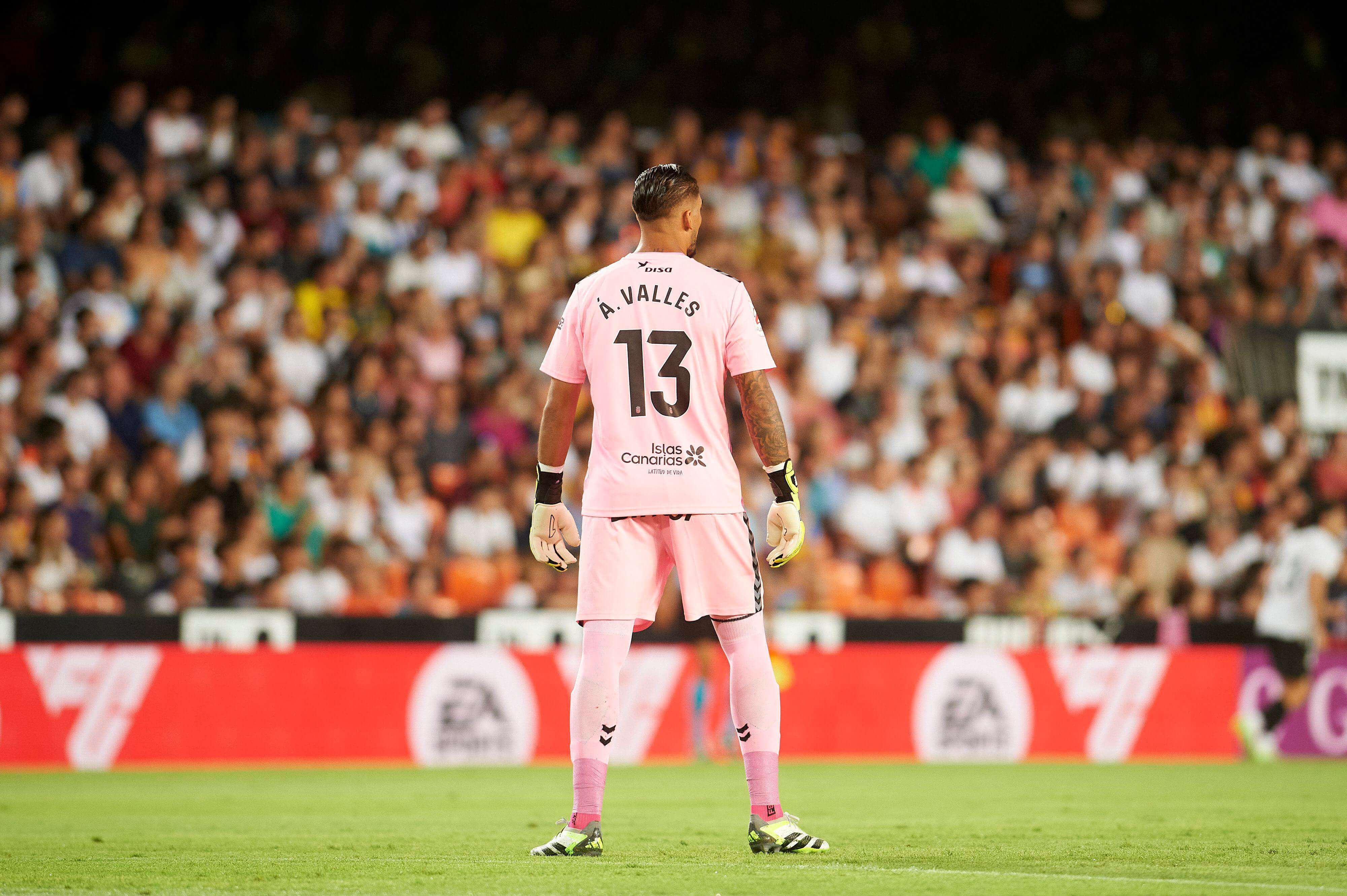  Álvaro Valles, con Las Palmas.